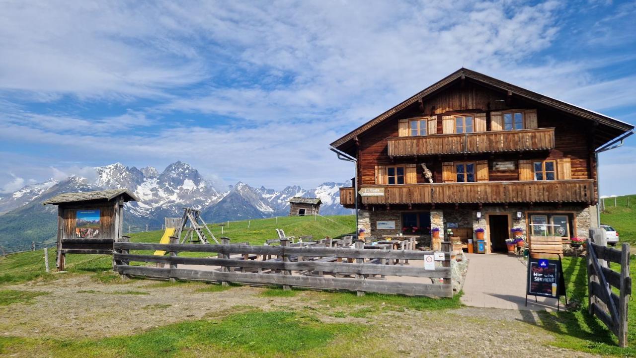 Almgasthaus Glocknerblick Großkirchheim Exteriör bild
