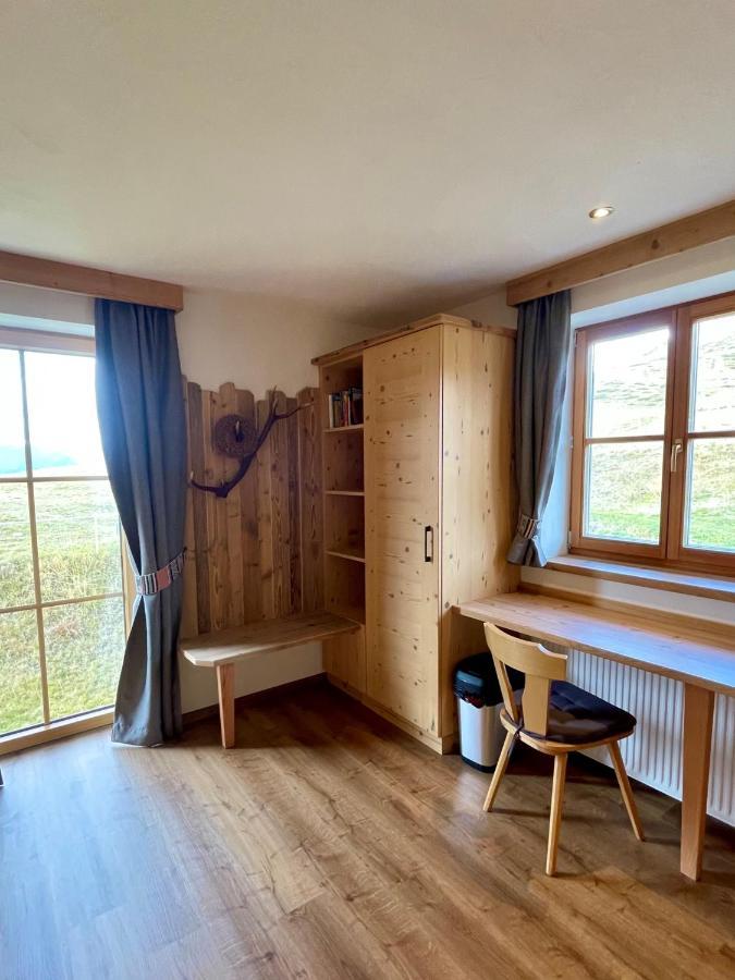 Almgasthaus Glocknerblick Großkirchheim Exteriör bild